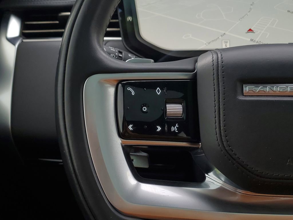 Used 2023 Land Rover Range Rover SE image 17