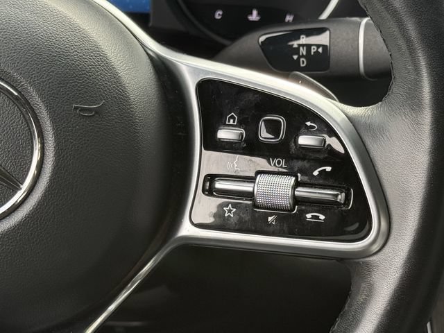 Used 2022 Mercedes-Benz GLC 300 4MATIC image 15
