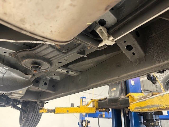 Used 2000 MAZDA MPV LX image 31