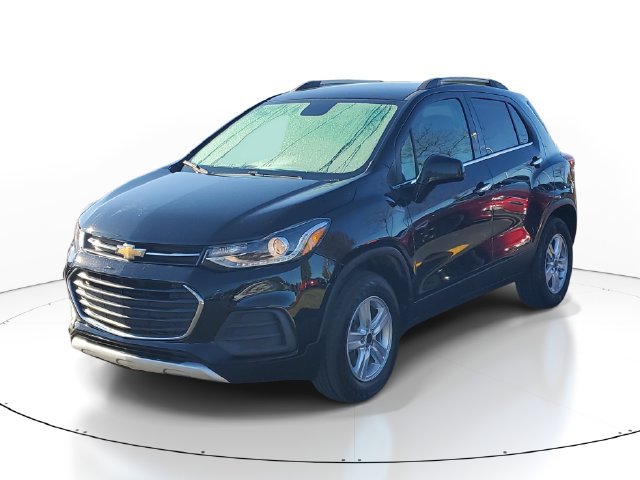 Certified 2020 Chevrolet Trax LT w/ Driver Confidence Package AWD/4WD image 2