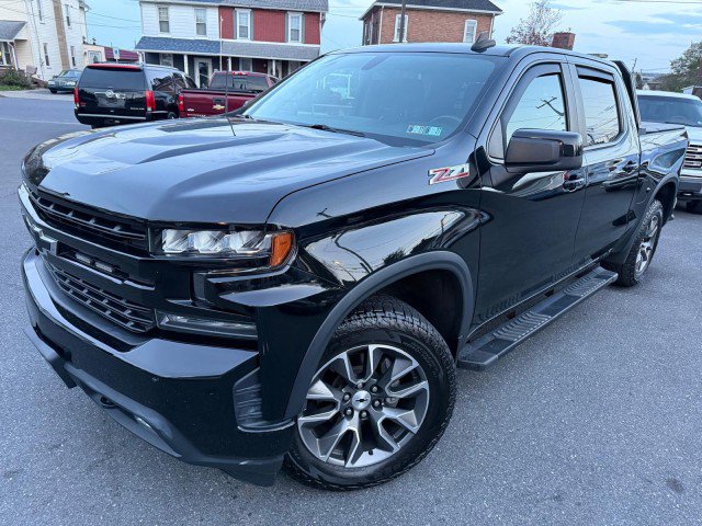 Used 2019 Chevrolet Silverado 1500 RST image 2