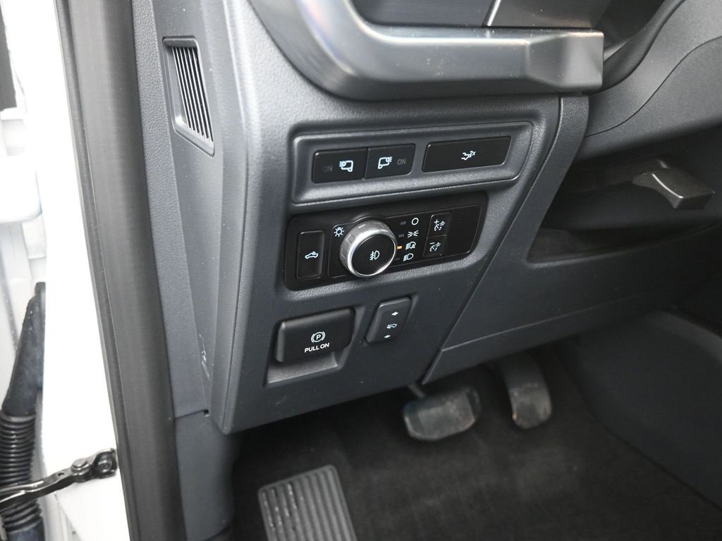 Certified 2023 Ford F150 Lariat image 13