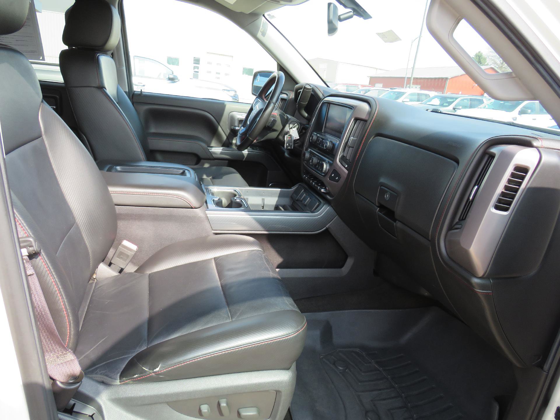 Used 2015 GMC Sierra 1500 SLT w/ All-Terrain Package image 10