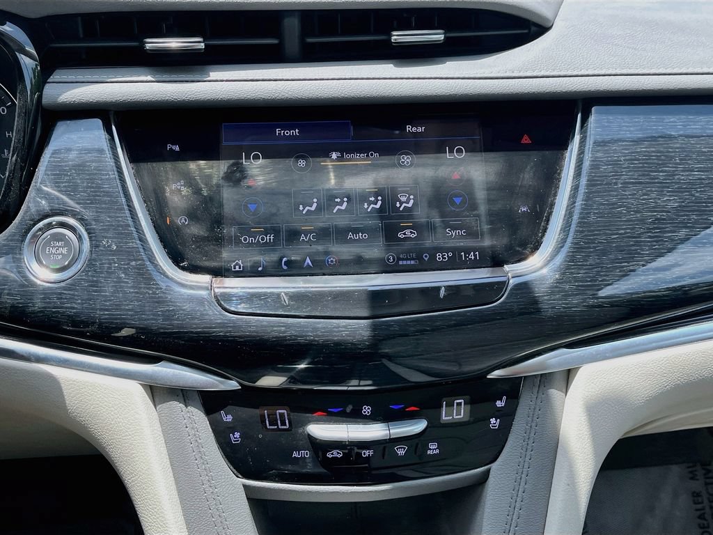 Used 2025 Cadillac XT6 Premium Luxury w/ Technology Package FWD image 16
