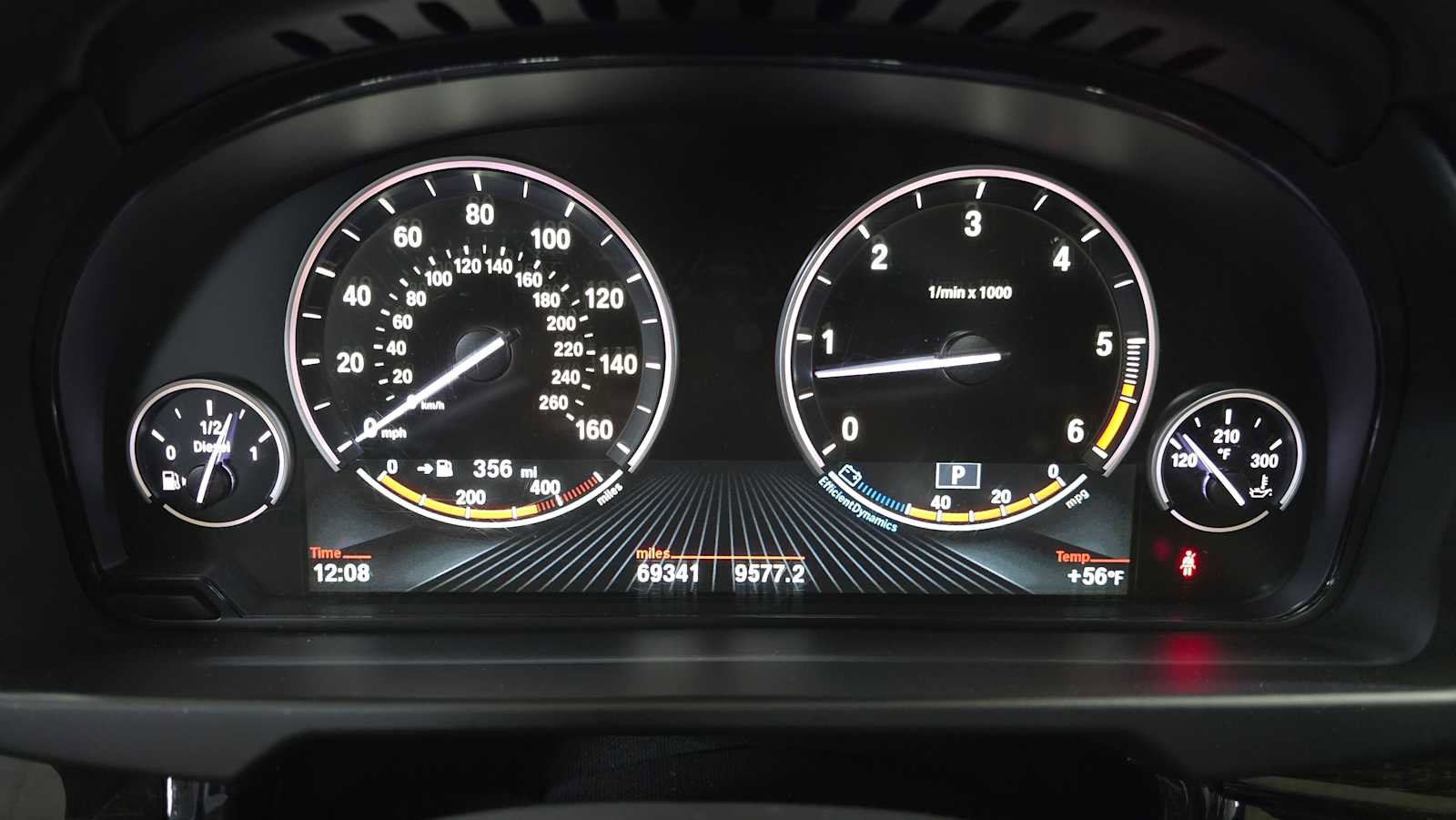 Used 2014 BMW X5 xDrive35d image 27