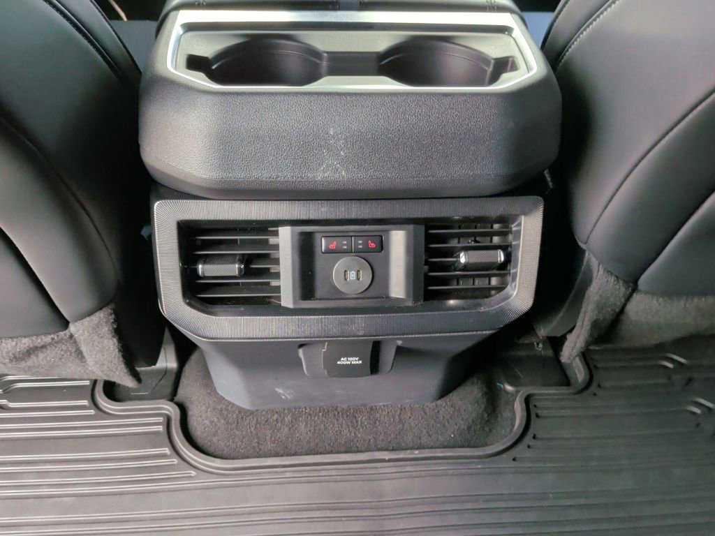 Used 2026 Ford F350 Platinum AWD/4WD image 13