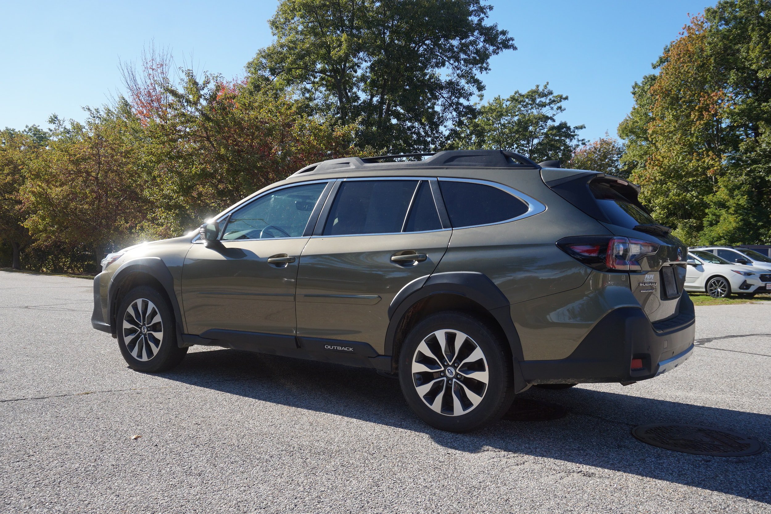 Used 2024 Subaru Outback Limited AWD/4WD image 7