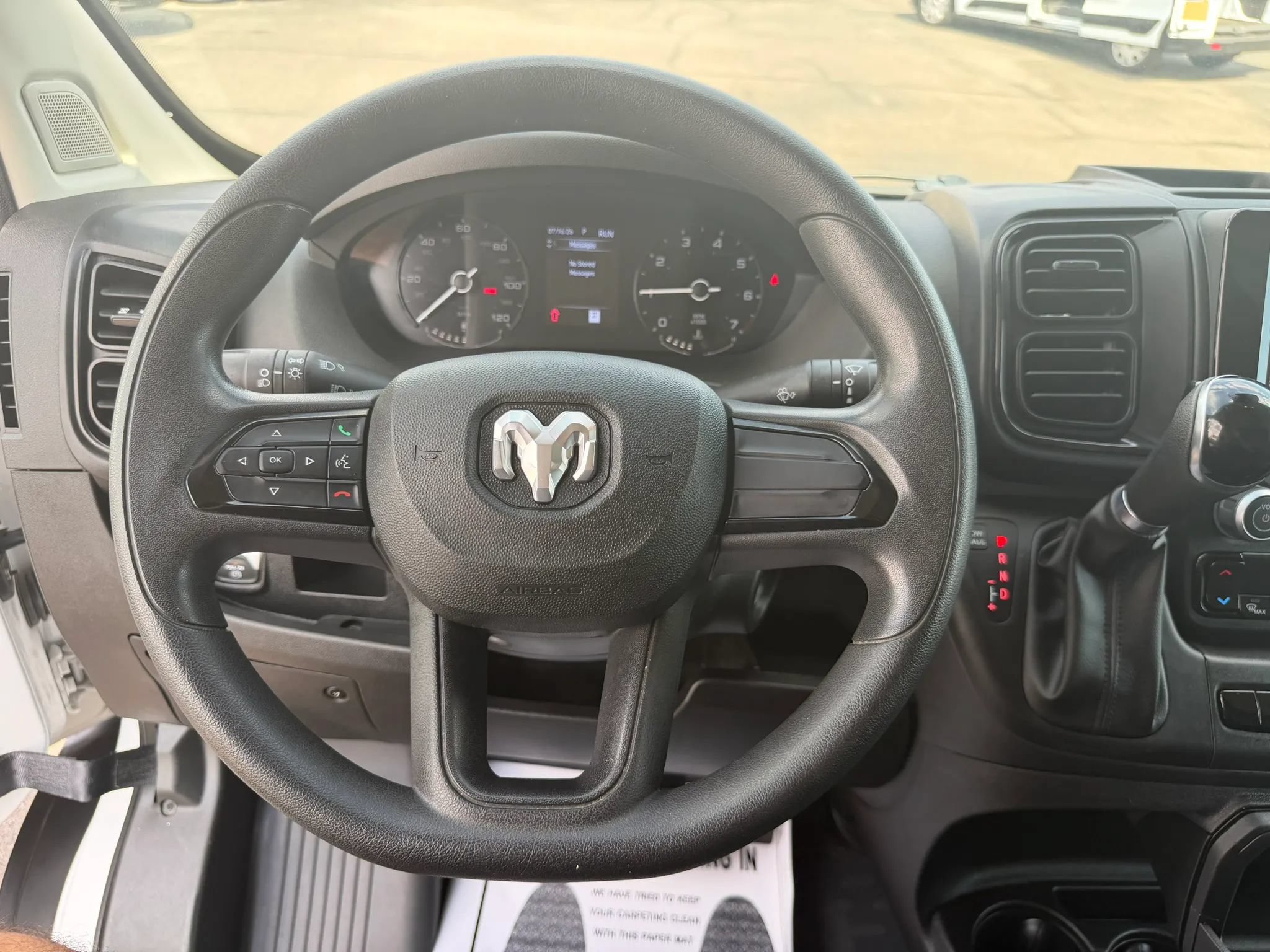 Used 2023 RAM ProMaster 2500 FWD image 18