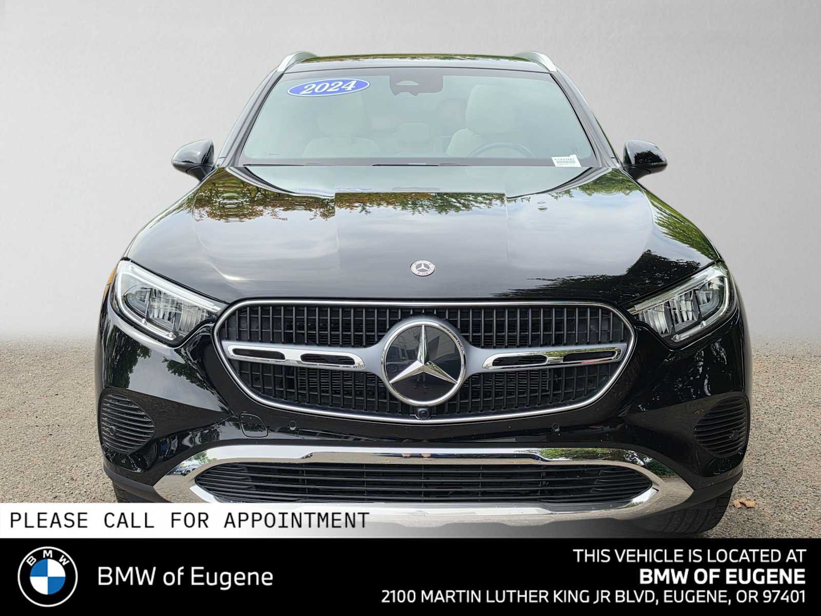 Used 2024 Mercedes-Benz GLC 300 4MATIC image 8