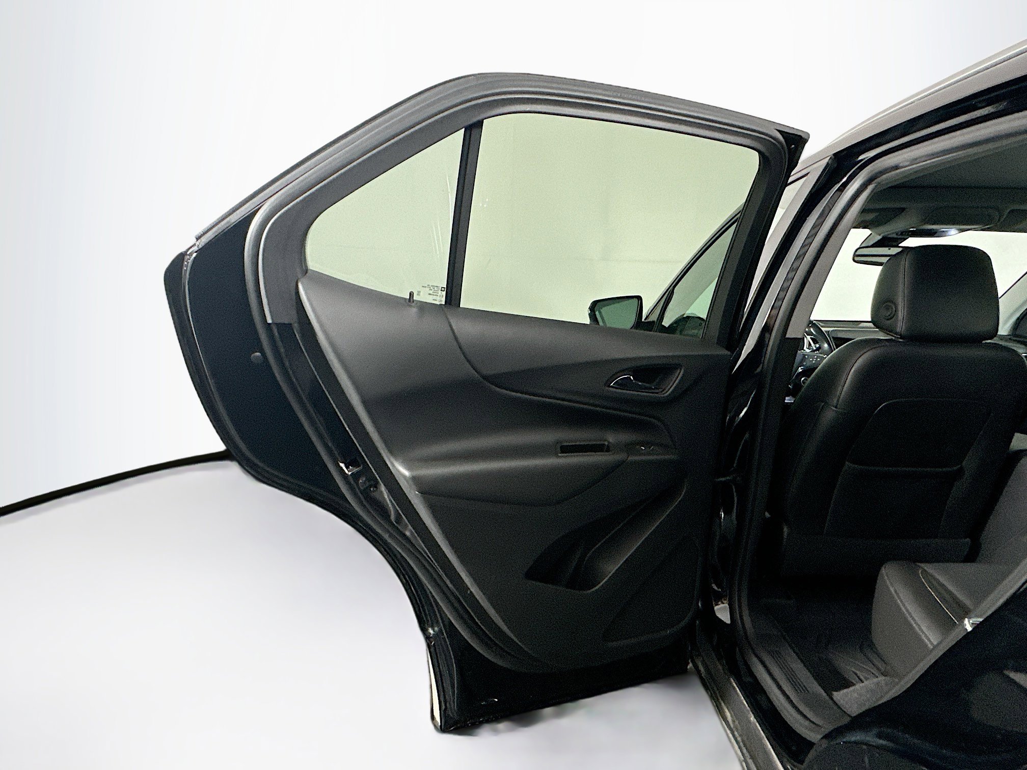 Used 2021 Chevrolet Equinox LT image 27