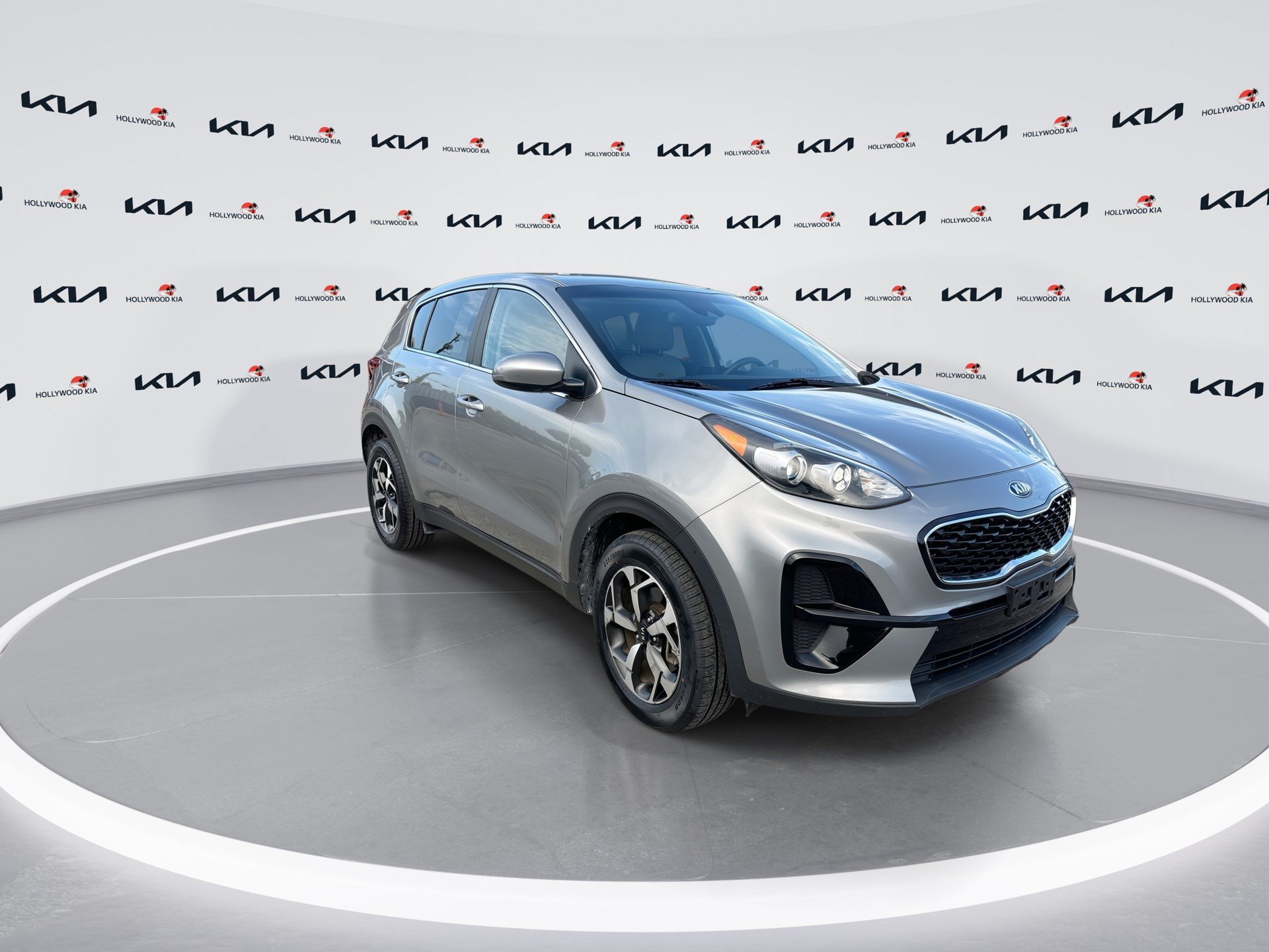 Certified 2021 Kia Sportage LX FWD image 2