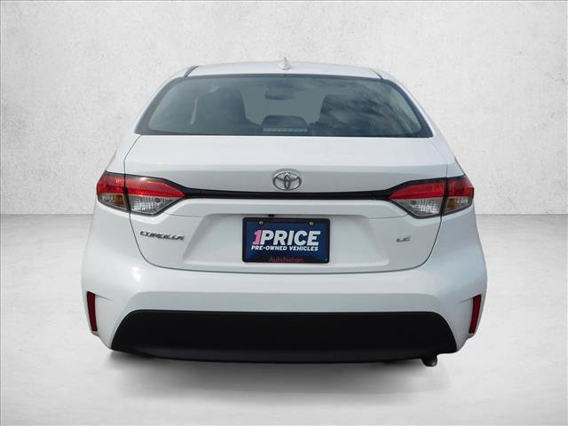 Used 2025 Toyota Corolla LE FWD image 12