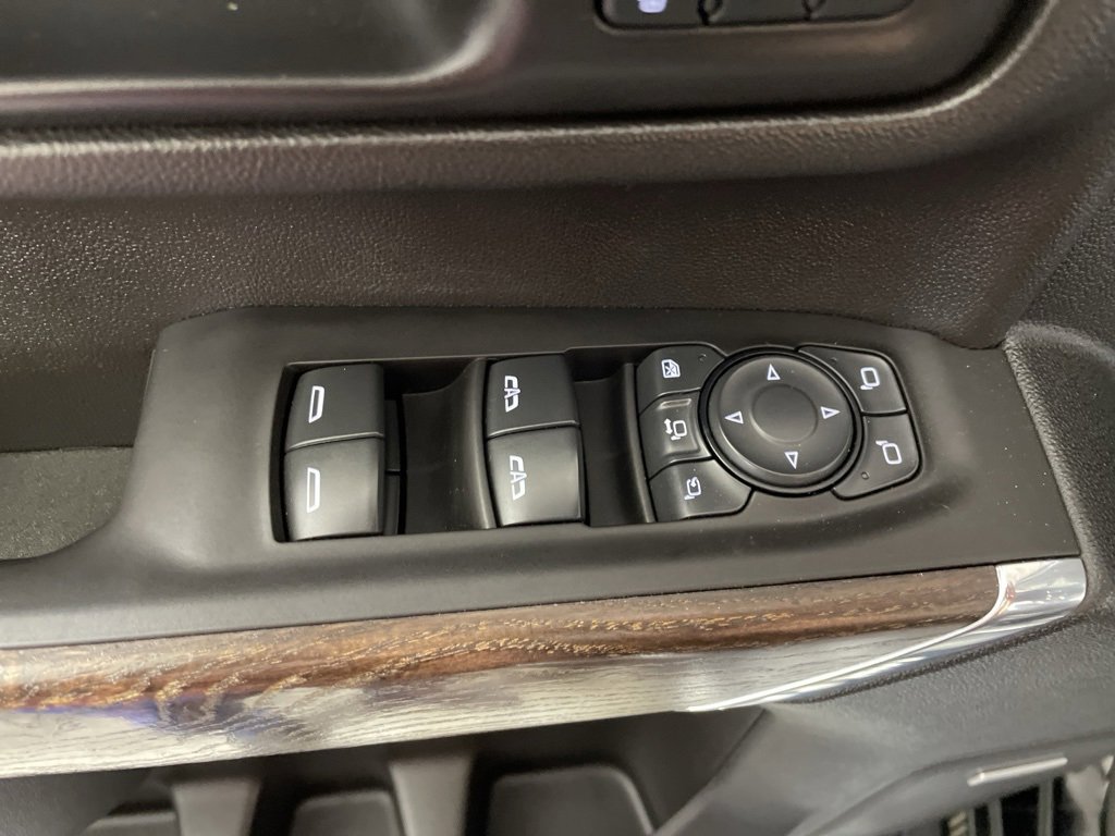 Used 2020 GMC Sierra 3500 Denali image 10