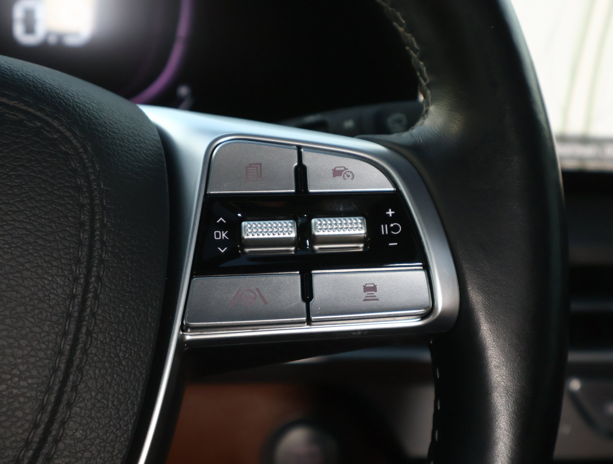 Used 2023 Kia Telluride EX X-Line image 15