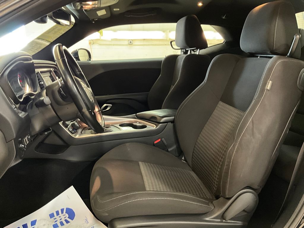 Certified 2022 Dodge Challenger GT image 12