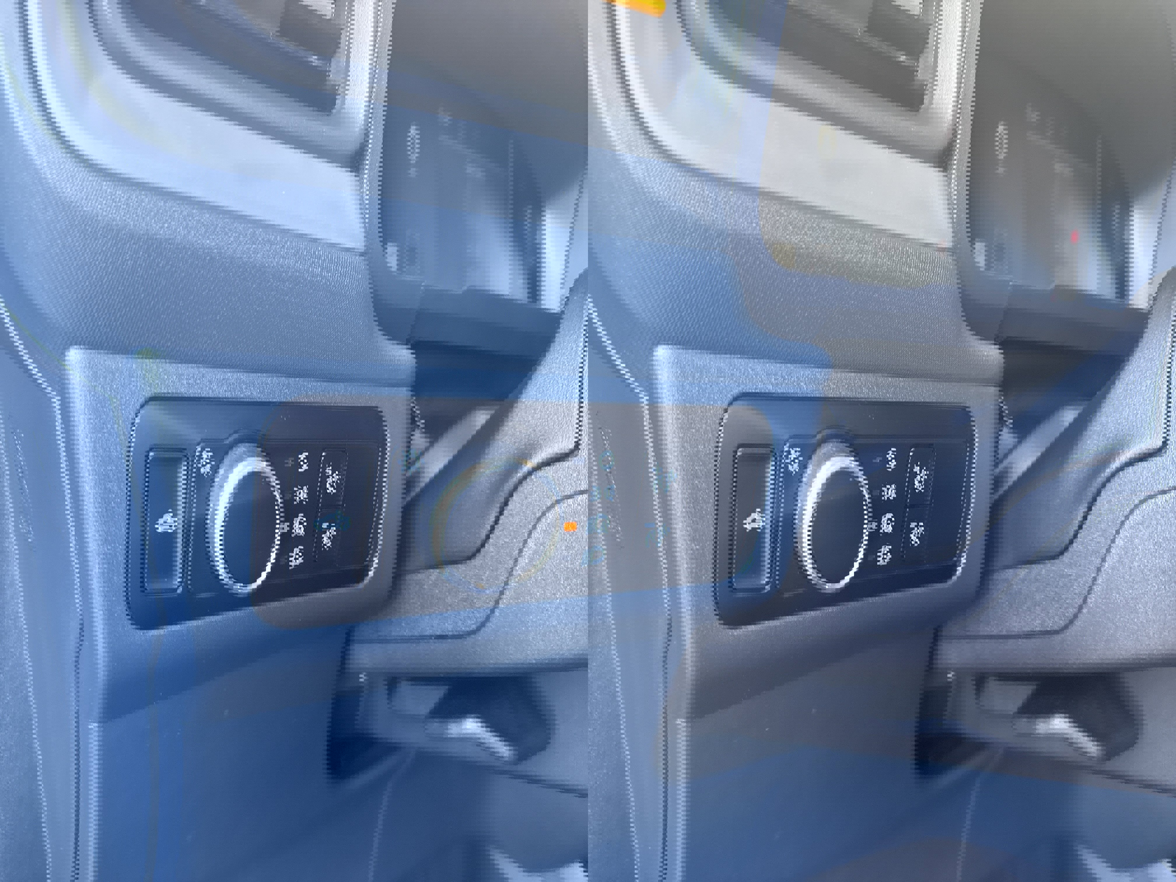 Used 2025 Ford Maverick Tremor image 21