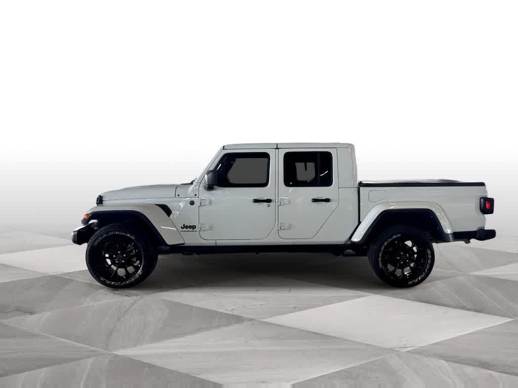 Used 2025 Jeep Gladiator Sport AWD/4WD image 5