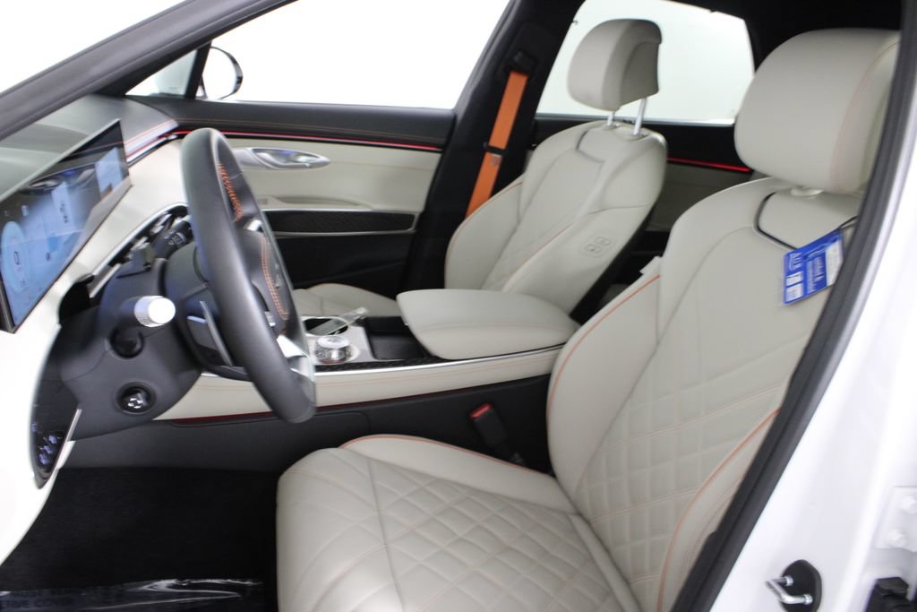 Used 2026 Genesis GV70 3.5T Sport Prestige AWD/4WD image 19