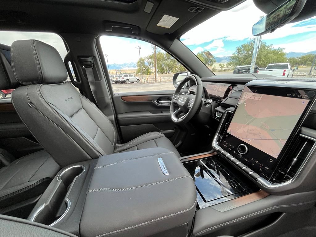 New 2026 GMC Yukon XL Denali w/ Denali Reserve Package AWD/4WD image 23