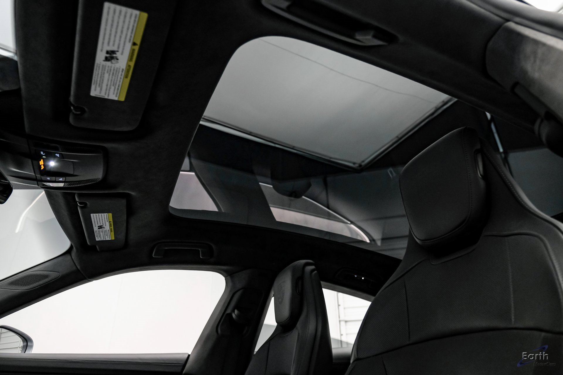 Used 2023 Porsche Taycan Turbo S w/ Premium Package image 34