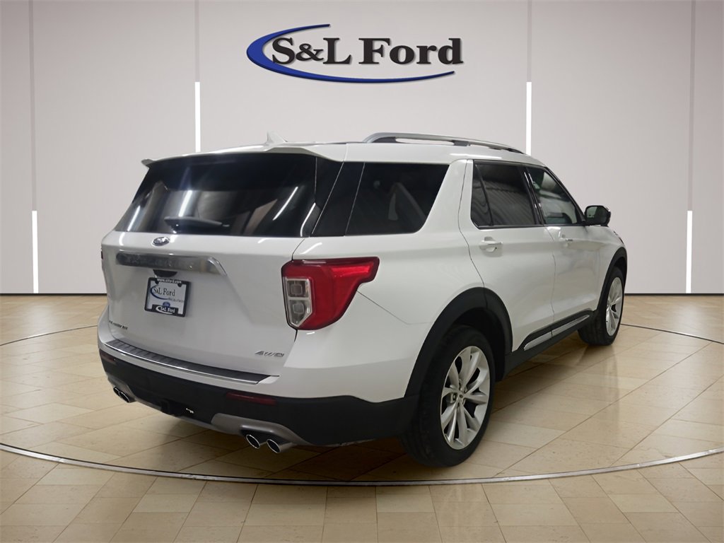 Used 2023 Ford Explorer Platinum w/ Technology Package image 6