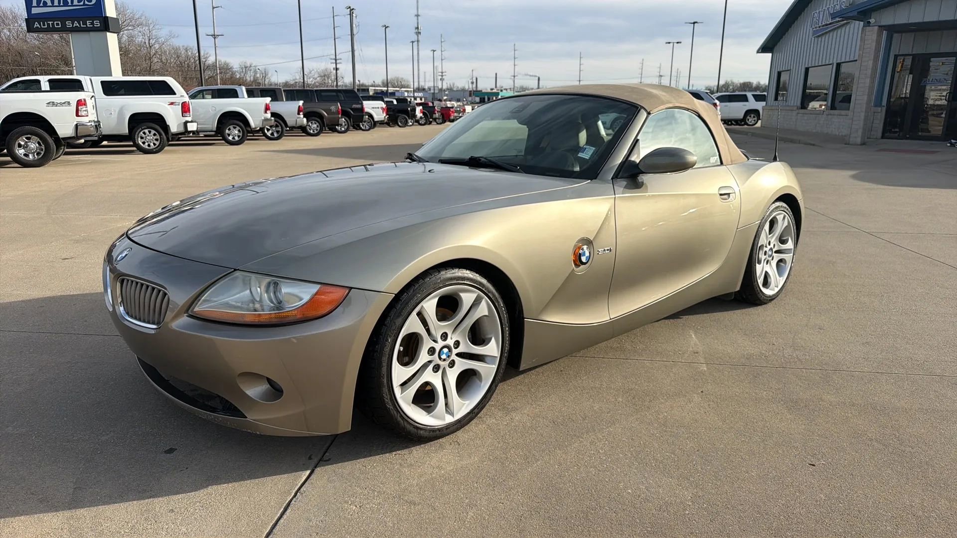 Used 2004 BMW Z4 3.0i image 4