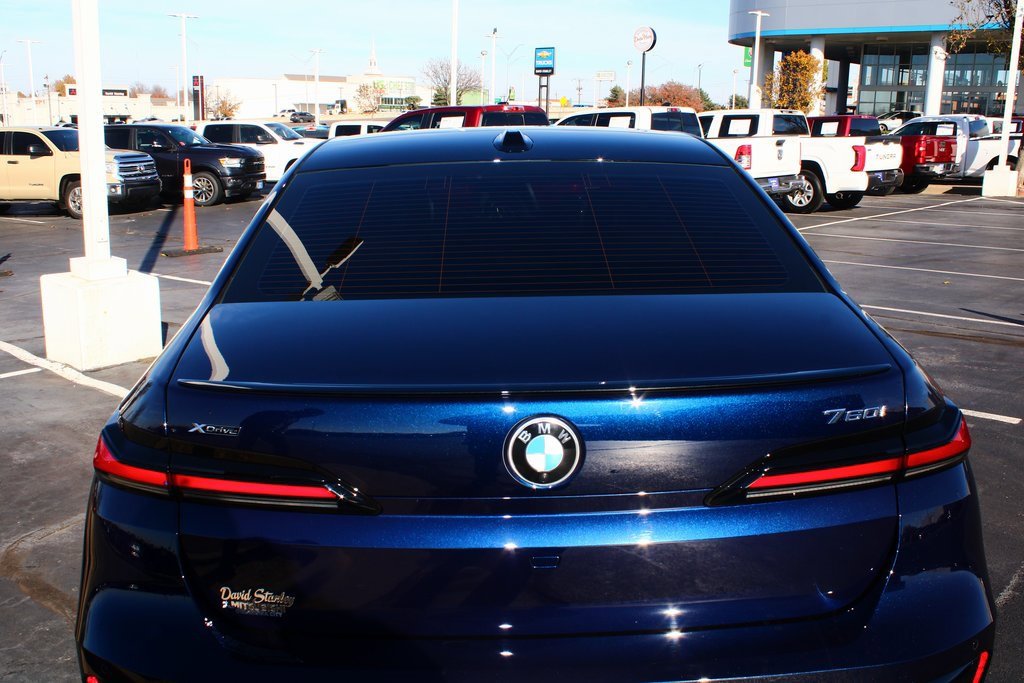 Used 2025 BMW 760i xDrive w/ Executive Package image 10