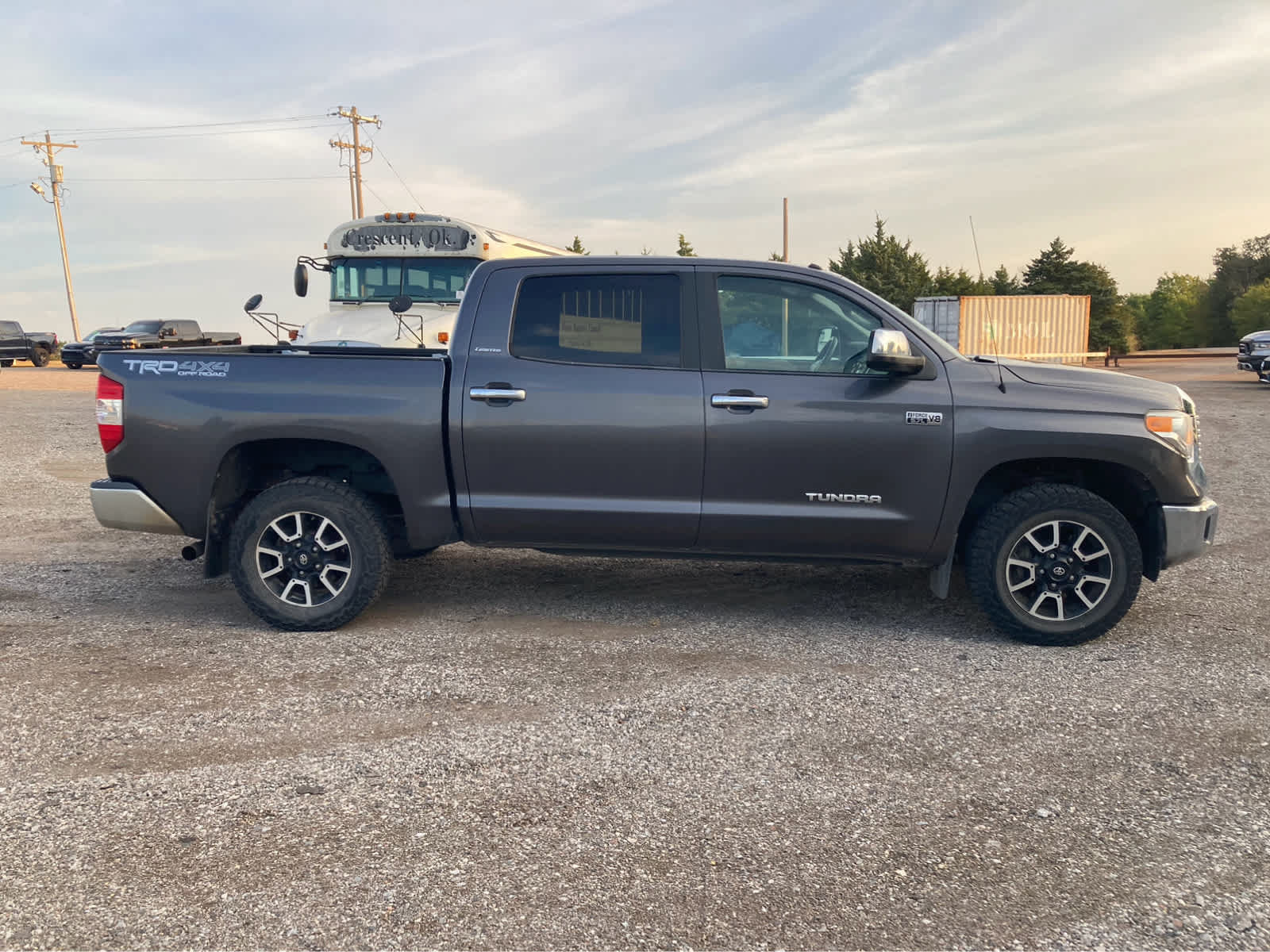 Used 2016 Toyota Tundra Limited w/ TRD Off Road Package AWD/4WD image 8
