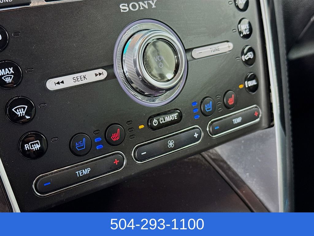 Used 2017 Ford Explorer Platinum image 16