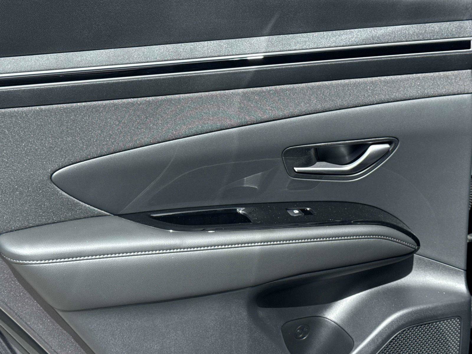 Used 2022 Hyundai Tucson XRT image 13