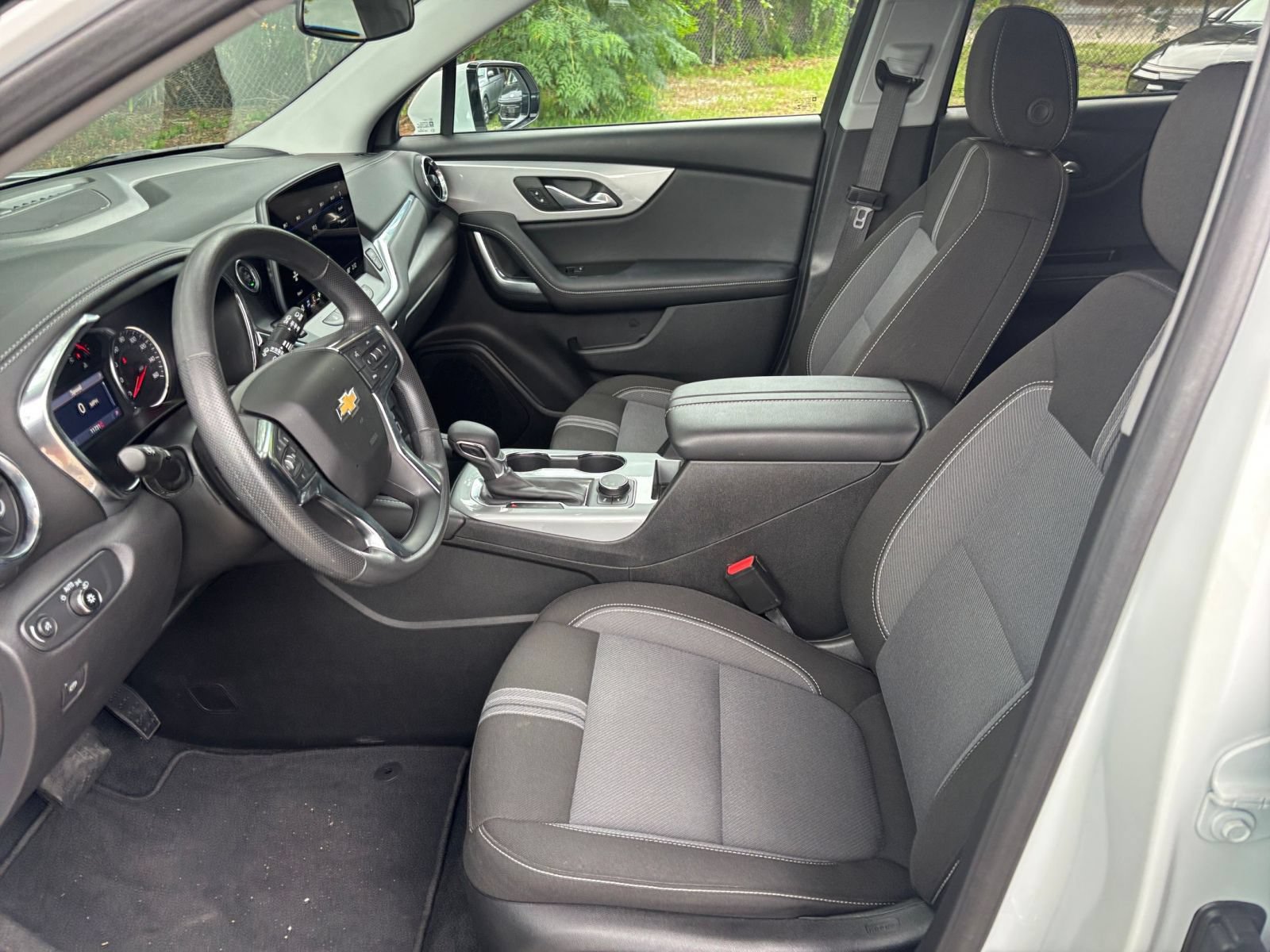 Used 2026 Chevrolet Blazer LT FWD image 26