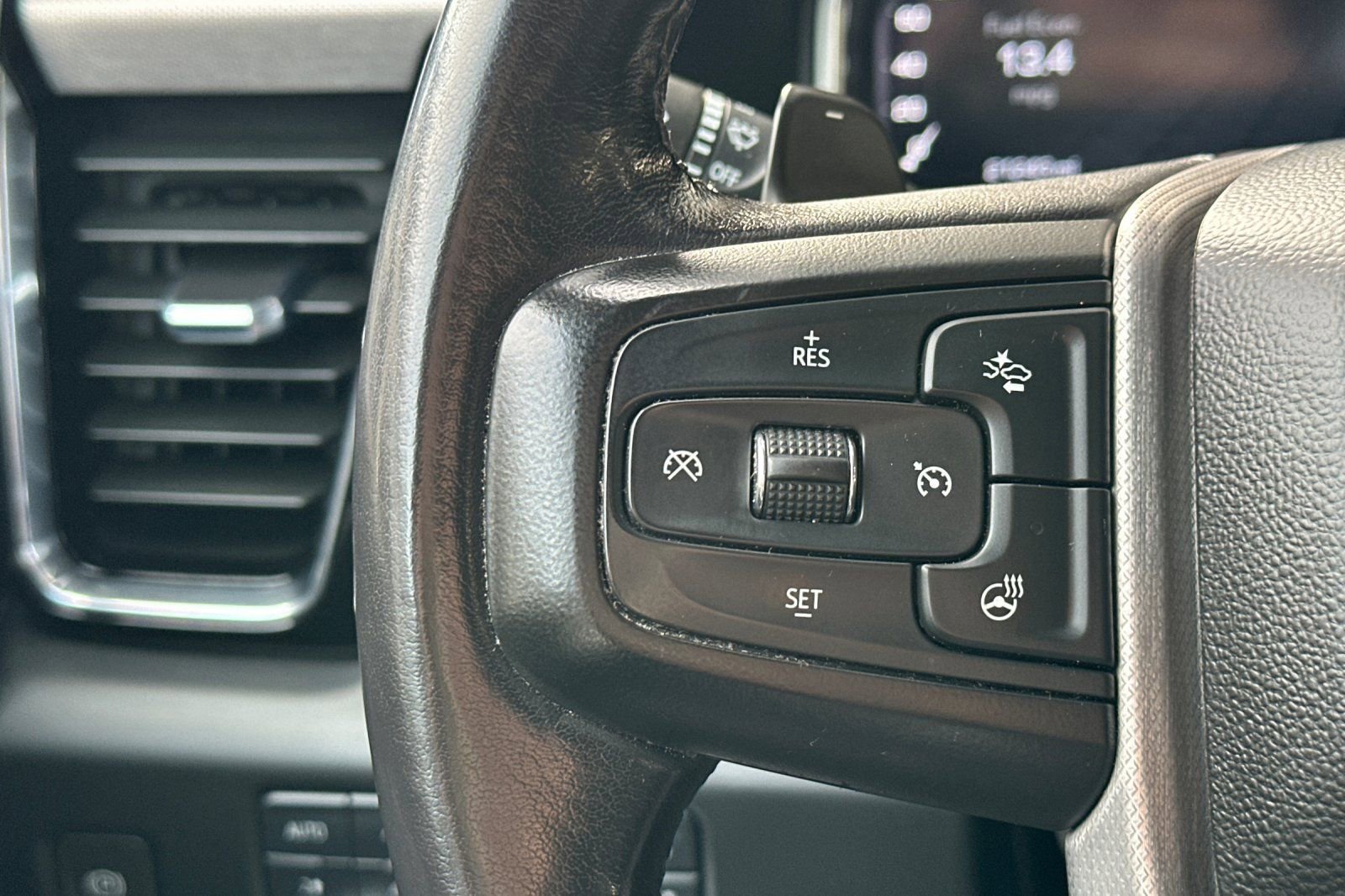 Certified 2023 GMC Sierra 1500 Denali w/ Technology Package image 32