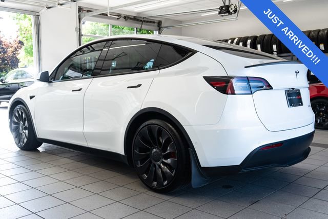 Used 2022 Tesla Model Y Performance AWD/4WD image 4