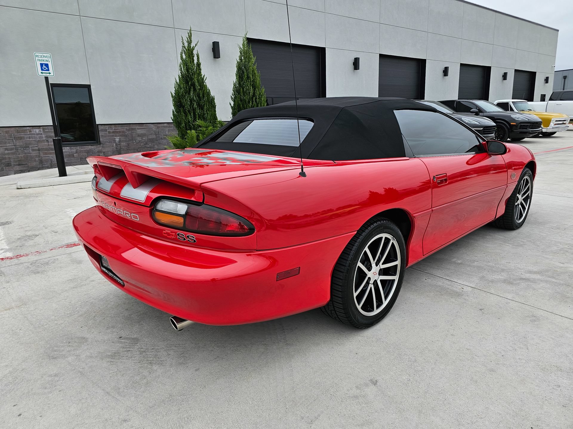 Used 2002 Chevrolet Camaro Z28 w/ SS Performance/Appearance Pkg RWD image 46