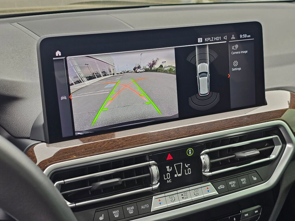 Used 2024 BMW X3 xDrive30i w/ Premium Essential Package image 33