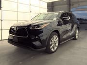 Used 2023 Toyota Highlander Limited FWD image 1