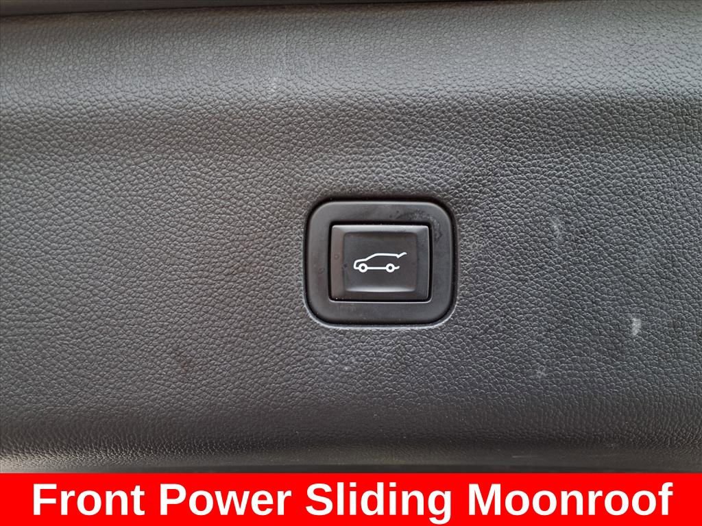 Used 2019 Buick Enclave Essence image 30