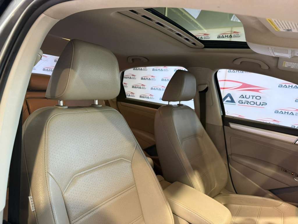 Used 2019 Volkswagen Passat 2.0T Wolfsburg FWD image 44