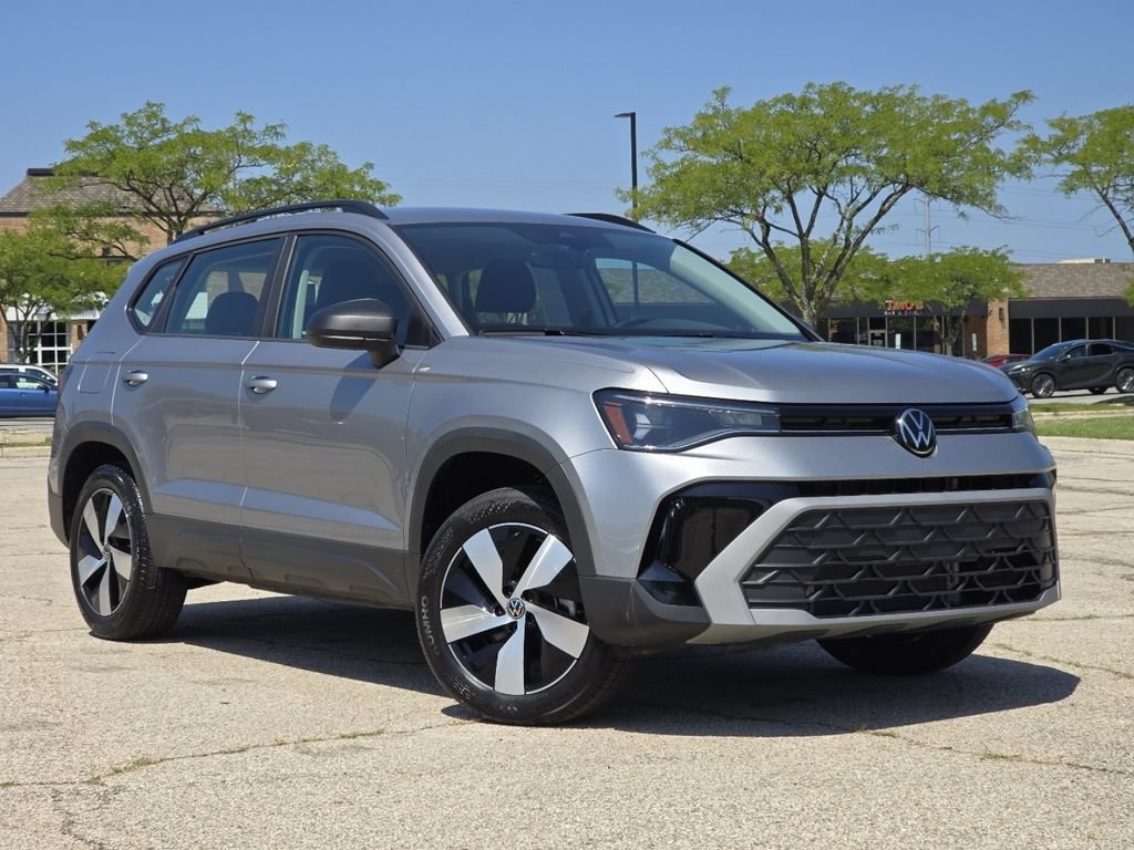 Used 2025 Volkswagen Taos S AWD/4WD image 2