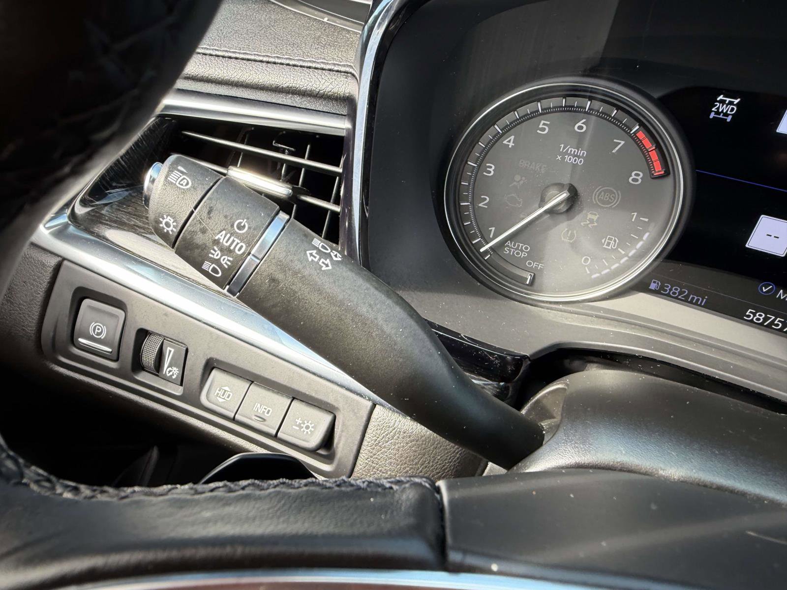 Used 2020 Cadillac XT5 Premium Luxury image 28