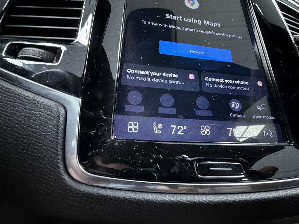 Used 2024 Volvo XC90 T8 Plus w/ Protection Package image 24