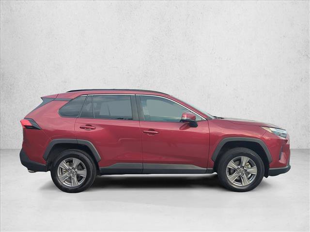Used 2022 Toyota RAV4 XLE image 4