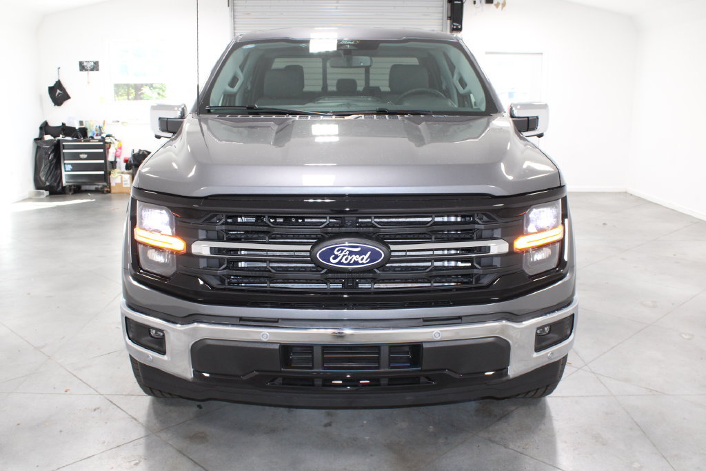New 2026 Ford F150 XLT w/ Equipment Group 302A MID RWD image 2