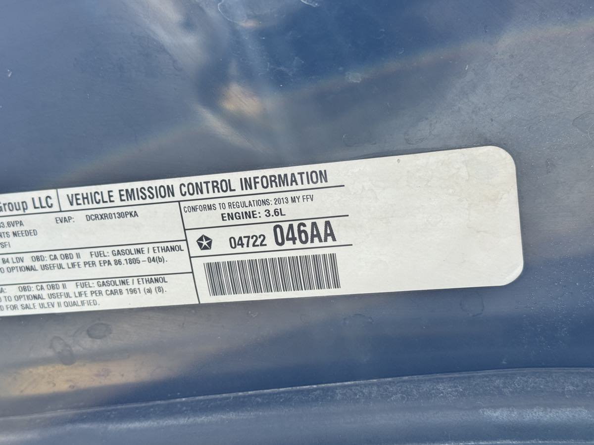 Used 2013 Chrysler 200 Limited FWD image 25
