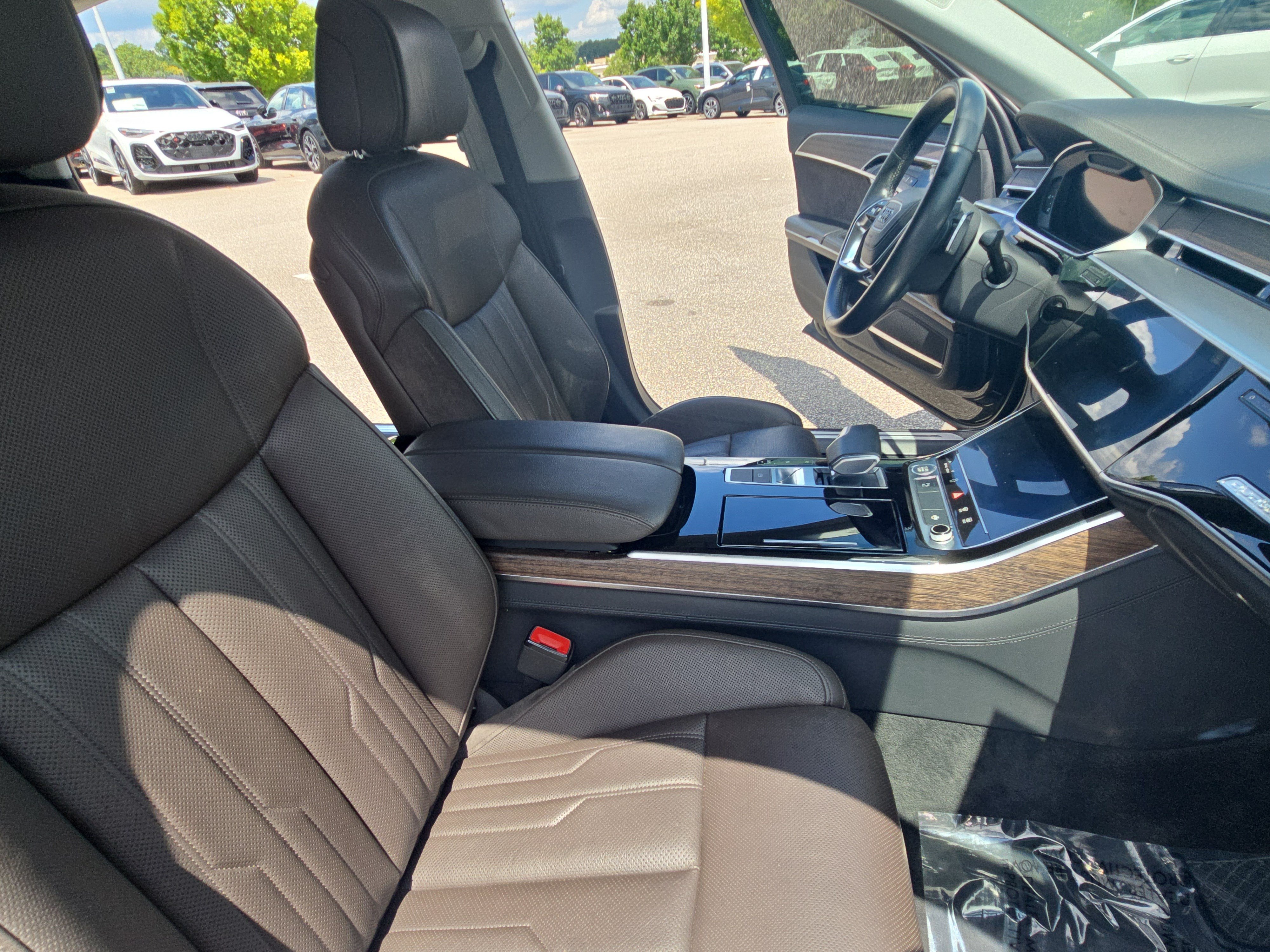 Used 2020 Audi A8 L 4.0T w/ Executive Package AWD/4WD image 10
