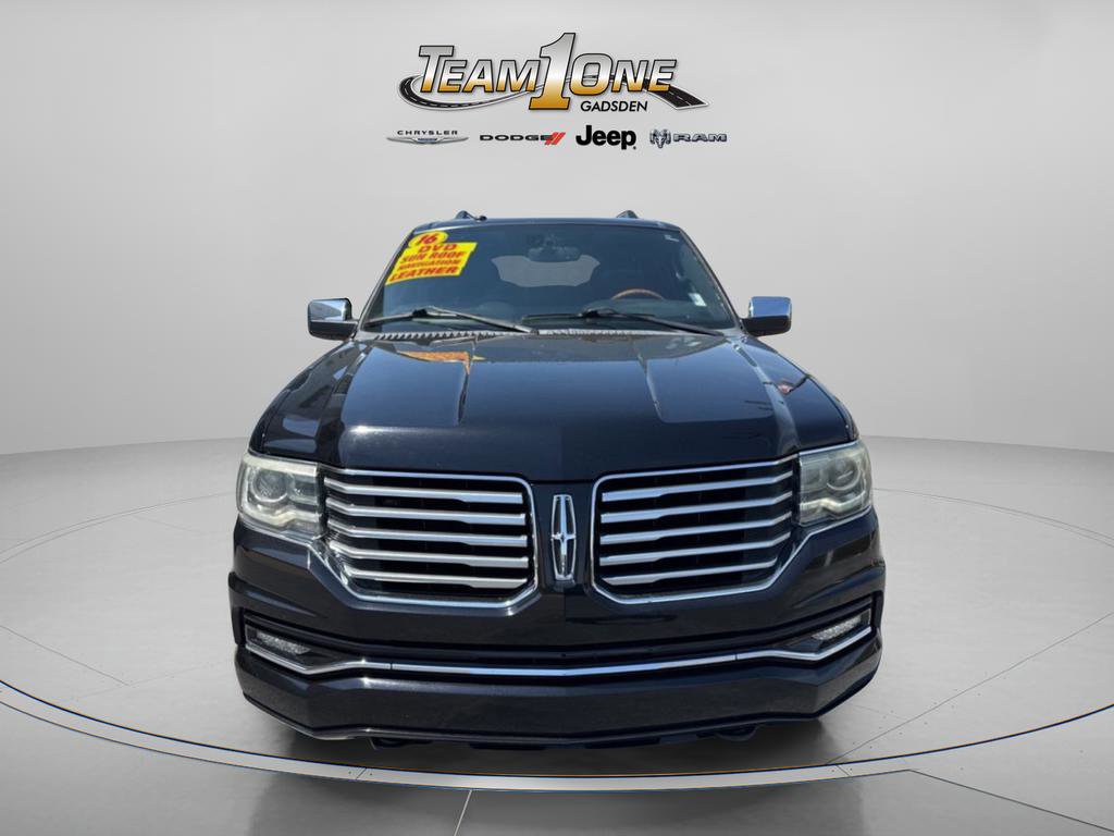 Used 2016 Lincoln Navigator Select image 2