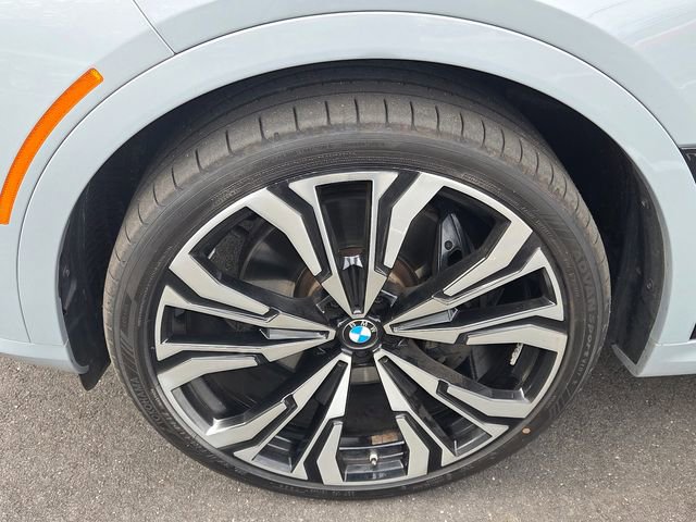 Certified 2024 BMW X7 M60i w/ M Sport Professional Package AWD/4WD image 11