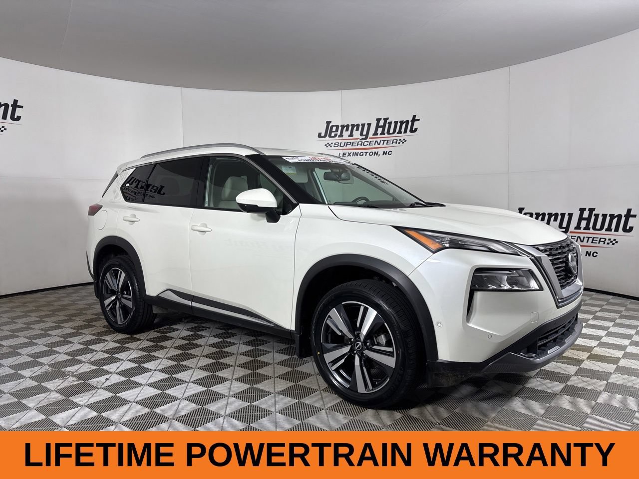 Used 2023 Nissan Rogue SL w/ SL Premium Package AWD/4WD image 4