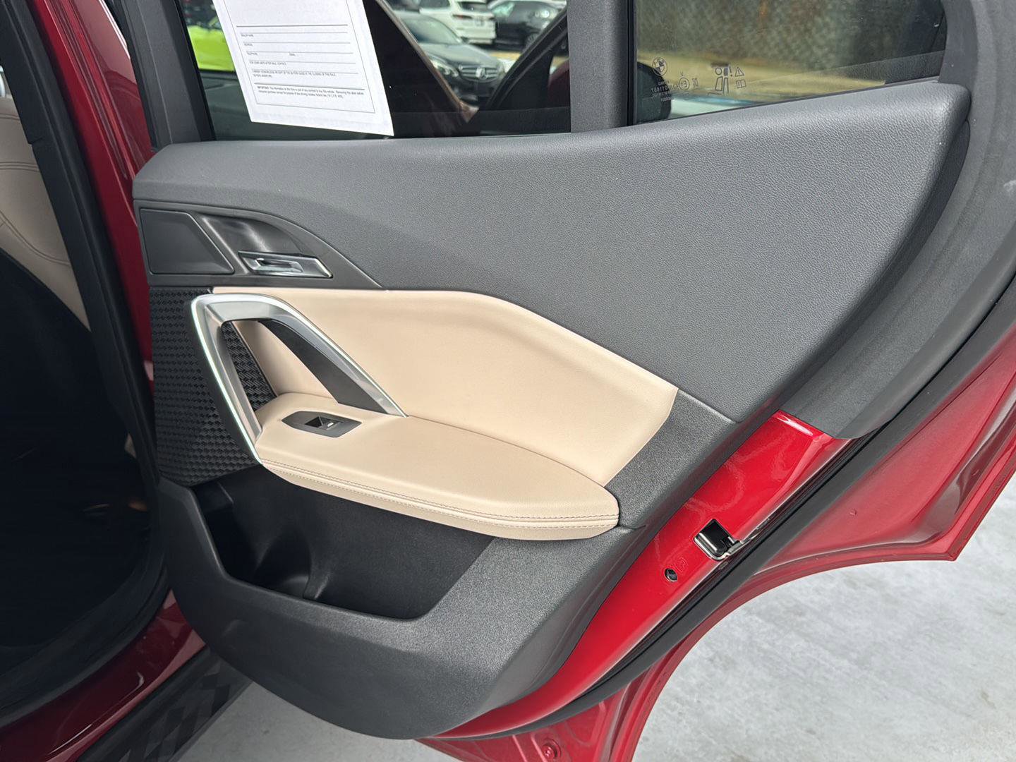 Used 2025 BMW X2 xDrive28i w/ Convenience Package image 13