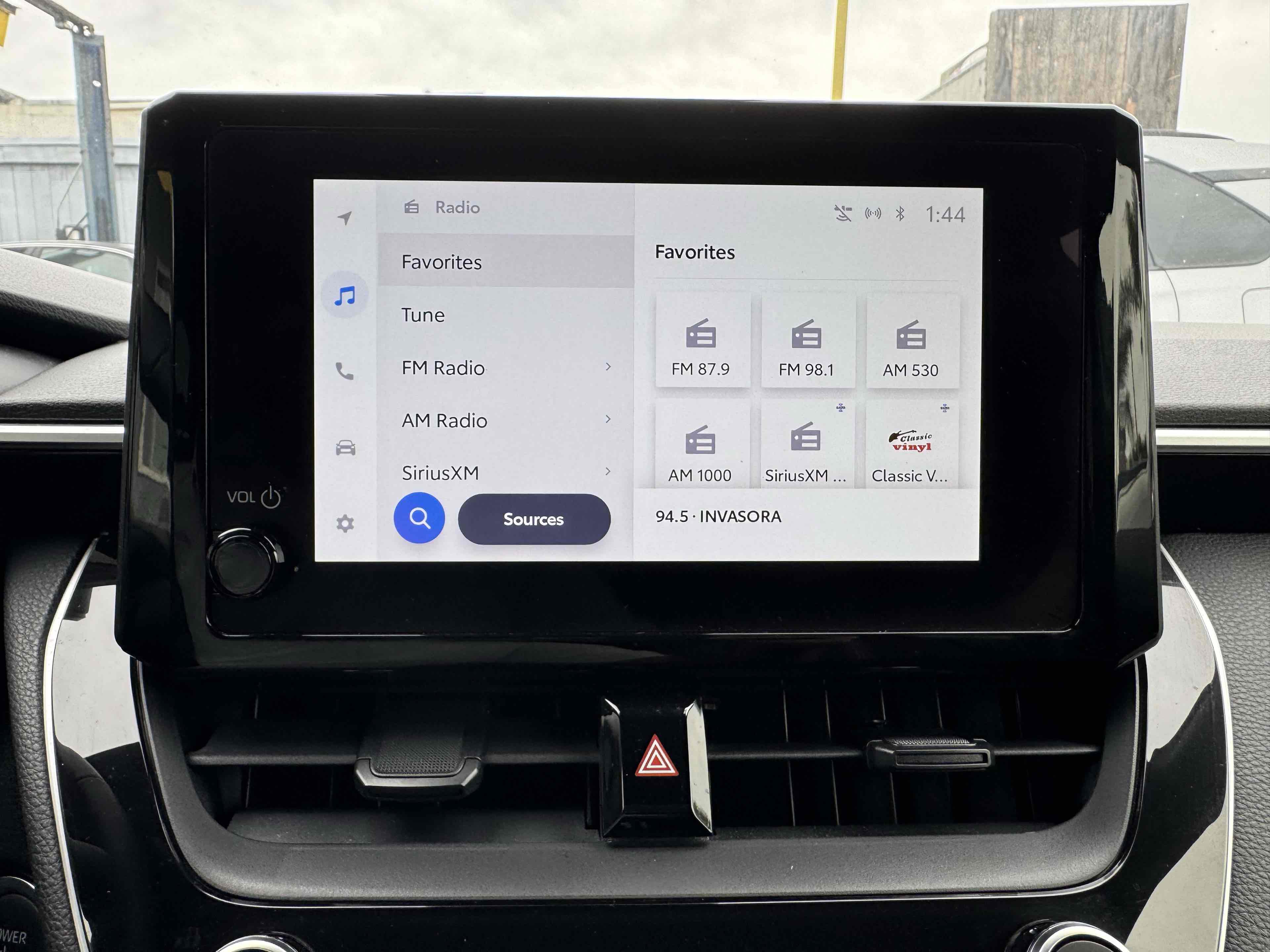 Used 2024 Toyota Corolla SE image 25